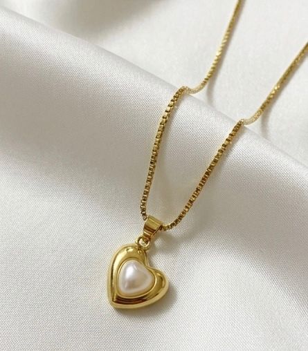 Collares